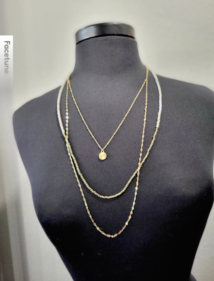 Necklace B1047 10.24