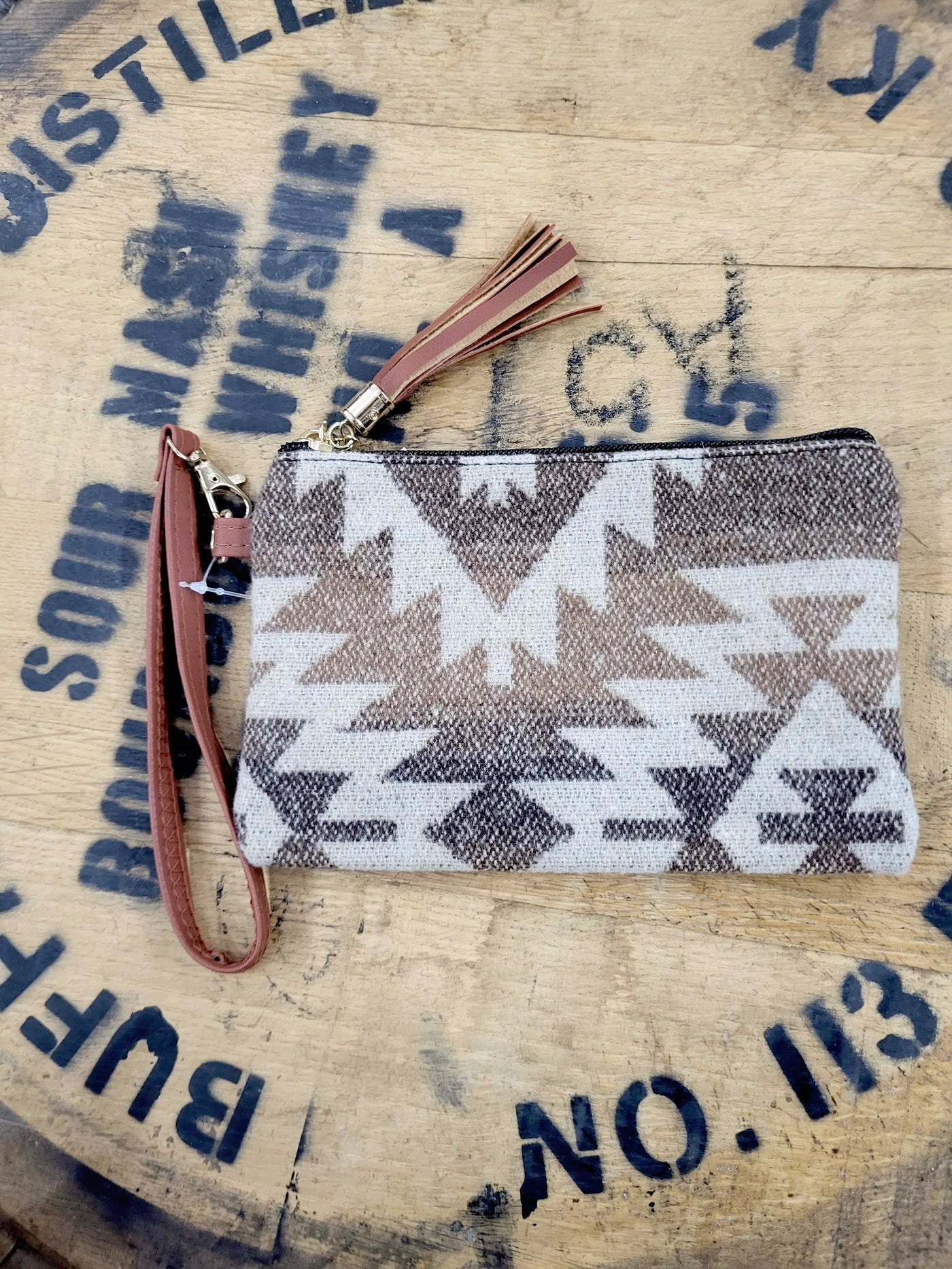 Wristlet E10364 11.21