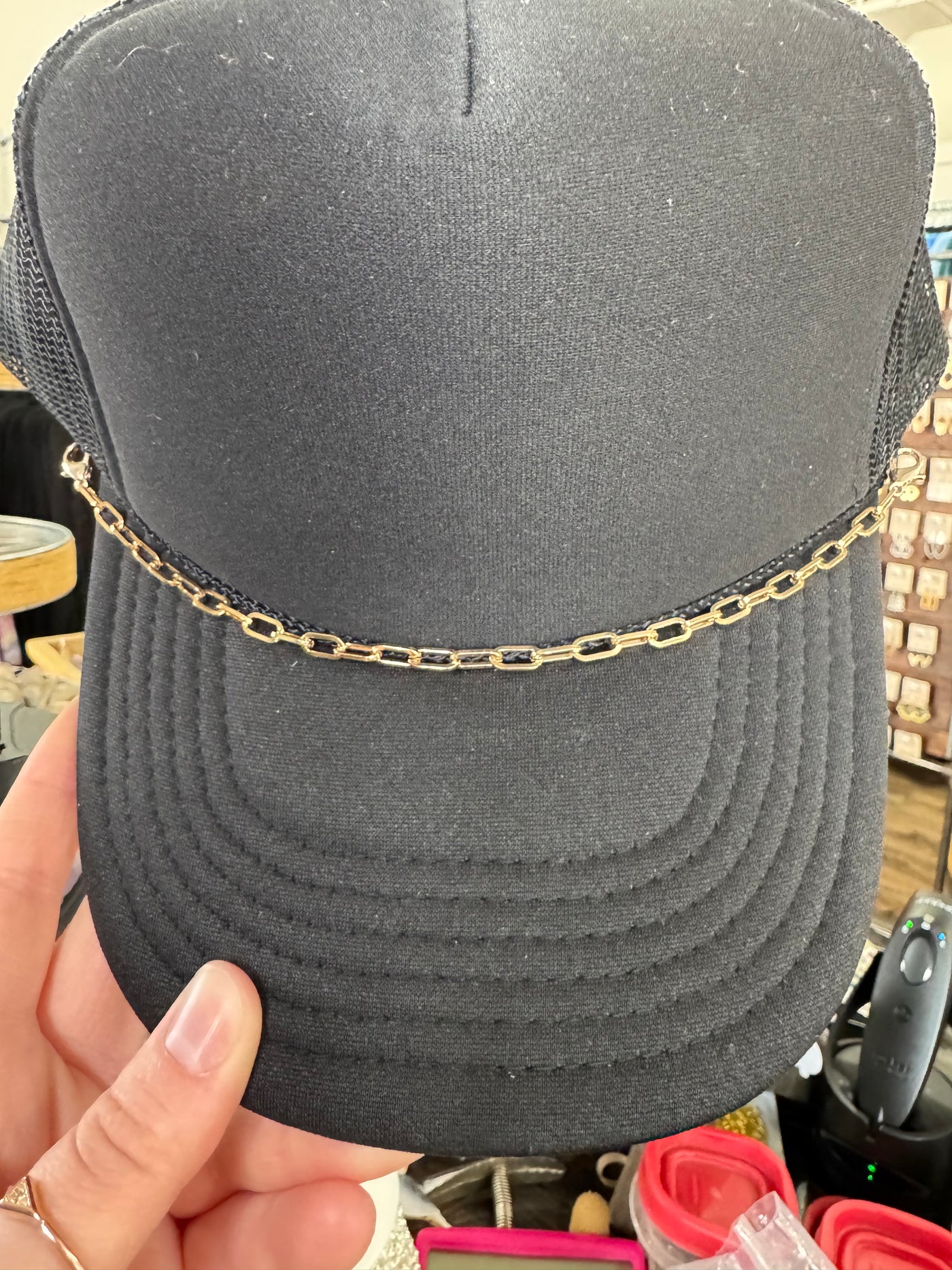 Trucker Hat Chains -- VARIETY