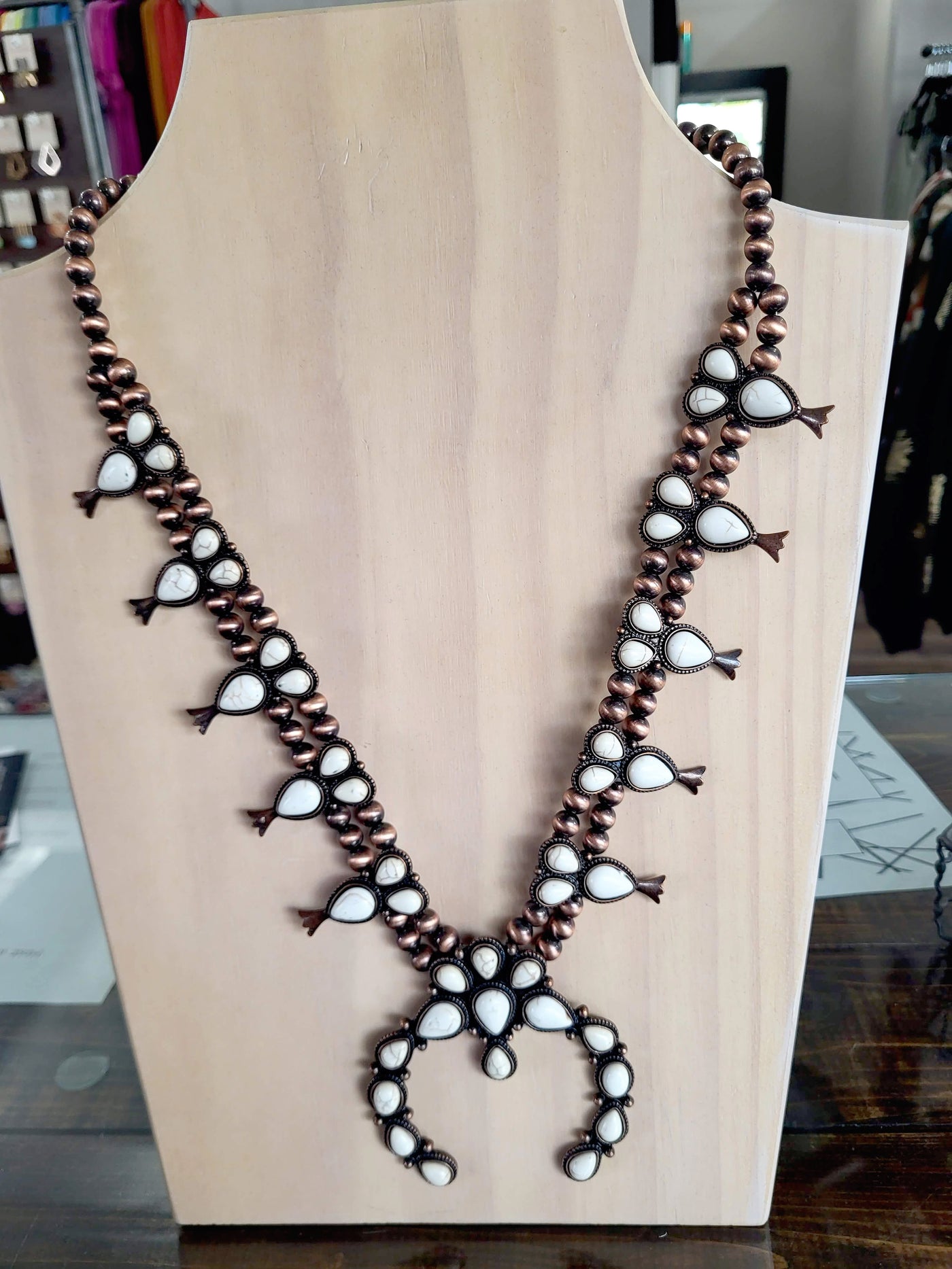 Necklace 72843 01.19